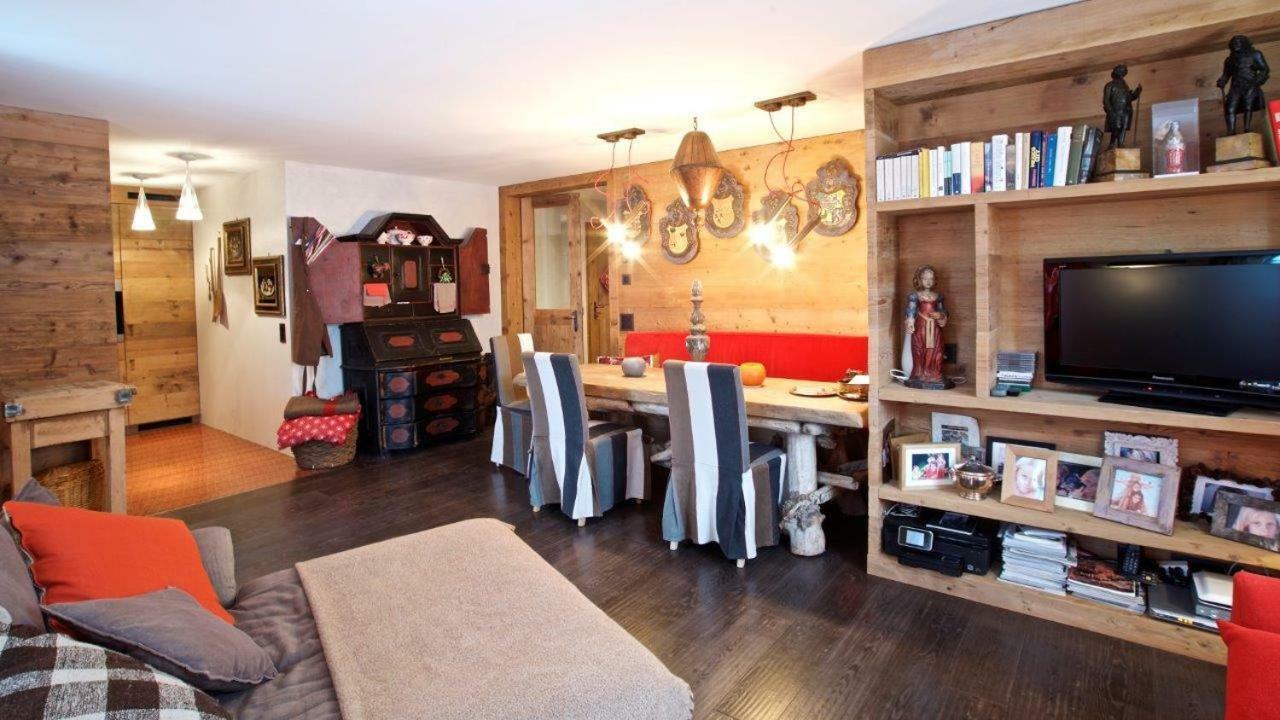Chesa La Posta Apartment Samedan Exterior photo